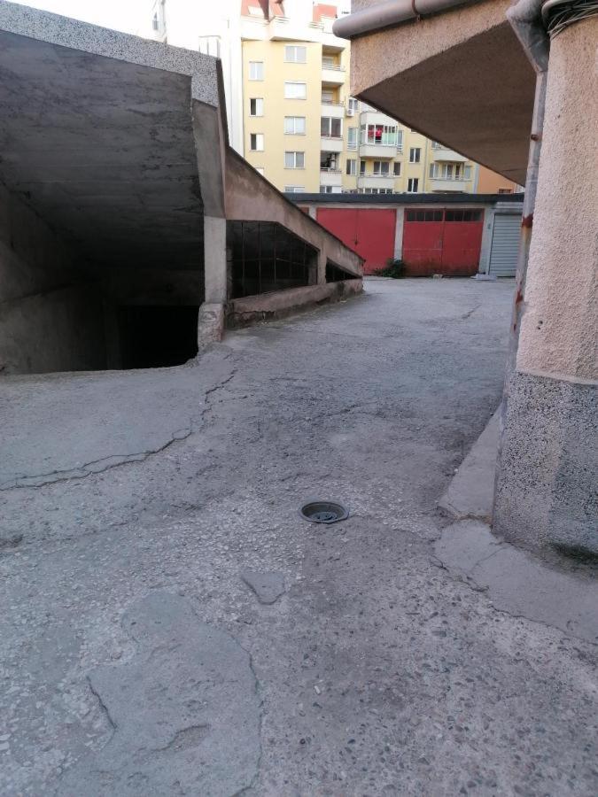 Апарт Хотел Мелани プロヴディフ エクステリア 写真